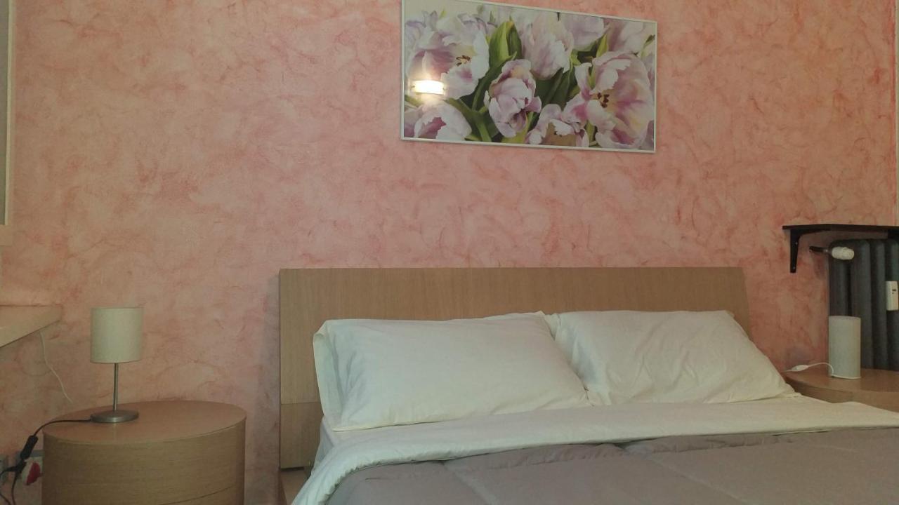 Meta Italy Da Clara Apartment มิลาน ภายนอก รูปภาพ